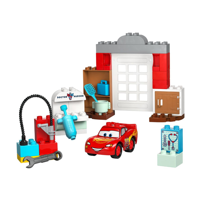 Đồ Chơi Bộ Lắp Ráp Chuyến Thăm Gara Của Bác Sĩ Doc Và Xe McQueen LEGO DUPLO 10456 (35 chi tiết) - ảnh 3