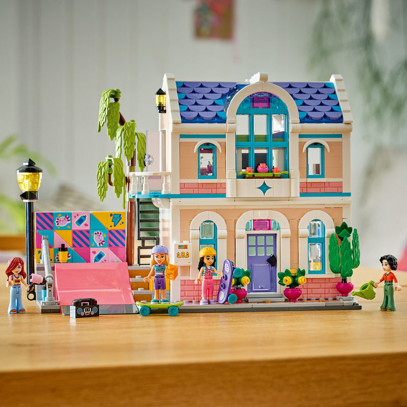 Đồ Chơi Lắp Ráp Ngôi Nhà Của Gia Đình Liann LEGO FRIENDS 42687 (946 chi tiết) - ảnh 5